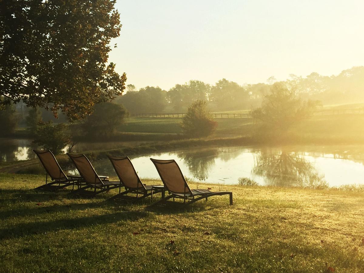 The B & B At Queenslake Midway 외부 사진